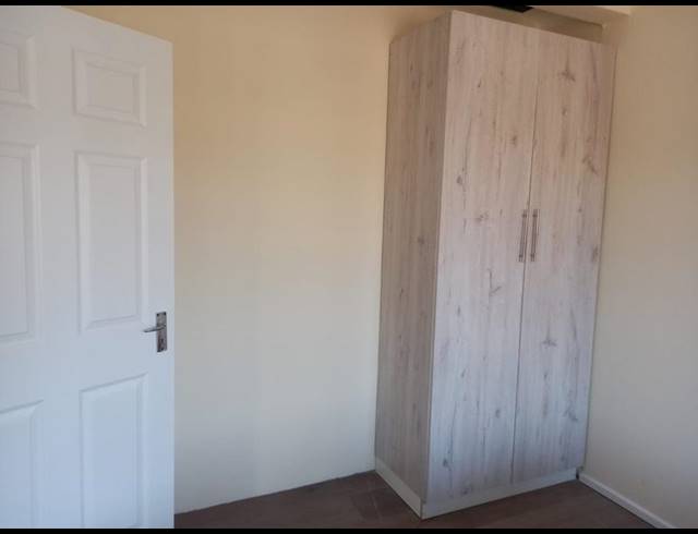 2 BEDROOM PROPERTY TO RENT IN ESCOMBE